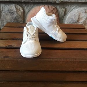 Toddler Boy’s Brand new Kyrie Nike’s